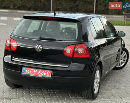 Черный Фольксваген Гольф, объемом двигателя 1.4 л и пробегом 191 тыс. км за 5500 $, фото 67 на Automoto.ua