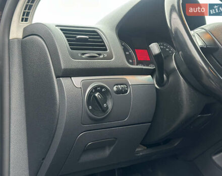 Чорний Фольксваген Гольф, об'ємом двигуна 1.6 л та пробігом 251 тис. км за 6299 $, фото 20 на Automoto.ua