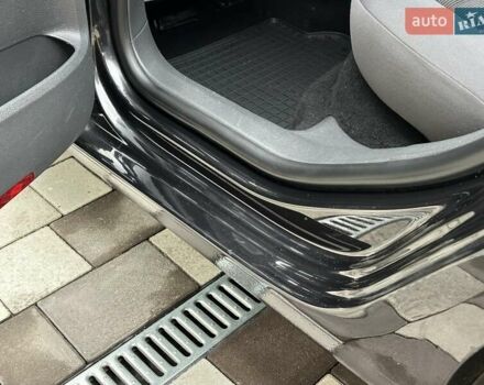 Черный Фольксваген Гольф, объемом двигателя 1.6 л и пробегом 196 тыс. км за 6200 $, фото 37 на Automoto.ua