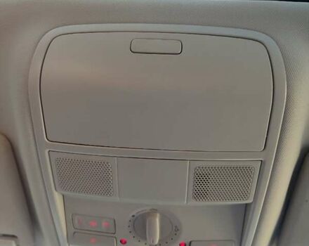 Чорний Фольксваген Гольф, об'ємом двигуна 1.6 л та пробігом 232 тис. км за 5999 $, фото 12 на Automoto.ua