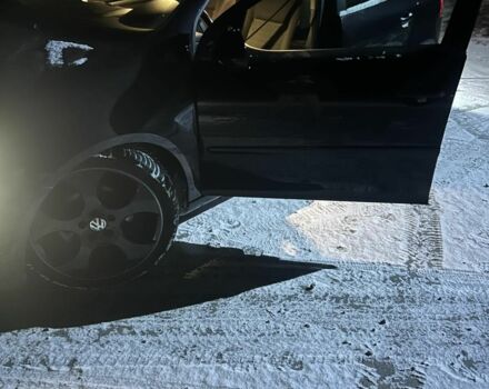 Черный Фольксваген Гольф, объемом двигателя 0 л и пробегом 262 тыс. км за 6400 $, фото 6 на Automoto.ua