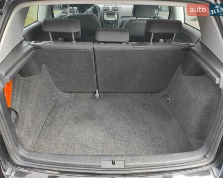 Чорний Фольксваген Гольф, об'ємом двигуна 1.4 л та пробігом 262 тис. км за 5000 $, фото 5 на Automoto.ua