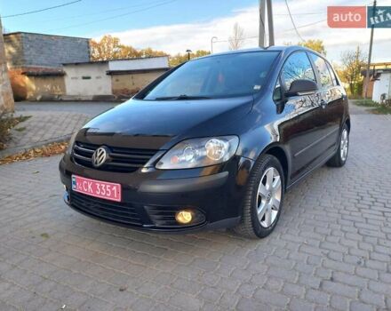 Черный Фольксваген Гольф, объемом двигателя 1.6 л и пробегом 200 тыс. км за 5650 $, фото 5 на Automoto.ua