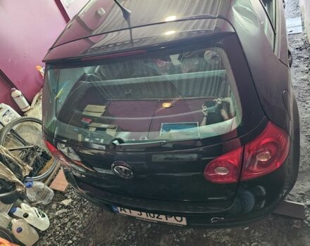 Черный Фольксваген Гольф, объемом двигателя 1.4 л и пробегом 230 тыс. км за 2250 $, фото 4 на Automoto.ua