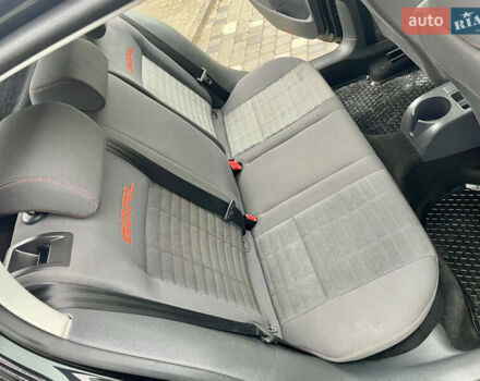 Чорний Фольксваген Гольф, об'ємом двигуна 1.6 л та пробігом 197 тис. км за 5850 $, фото 31 на Automoto.ua