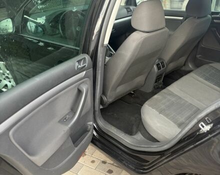 Черный Фольксваген Гольф, объемом двигателя 1.6 л и пробегом 215 тыс. км за 6500 $, фото 13 на Automoto.ua