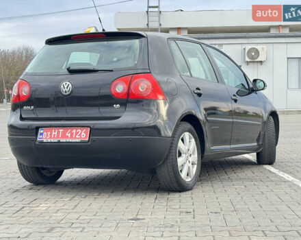 Черный Фольксваген Гольф, объемом двигателя 1.6 л и пробегом 218 тыс. км за 5900 $, фото 8 на Automoto.ua
