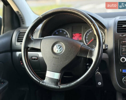 Чорний Фольксваген Гольф, об'ємом двигуна 1.6 л та пробігом 169 тис. км за 5999 $, фото 74 на Automoto.ua