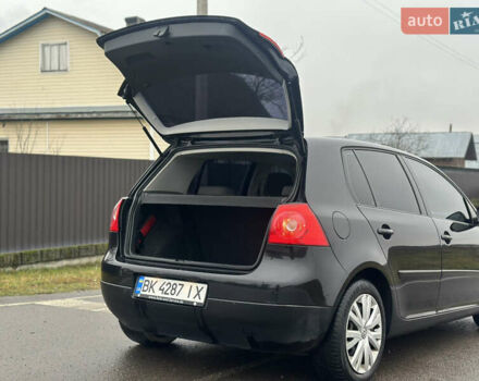 Чорний Фольксваген Гольф, об'ємом двигуна 1.6 л та пробігом 251 тис. км за 6299 $, фото 18 на Automoto.ua