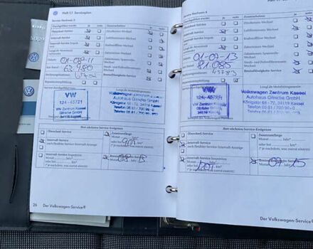 Черный Фольксваген Гольф, объемом двигателя 1.6 л и пробегом 185 тыс. км за 6600 $, фото 20 на Automoto.ua