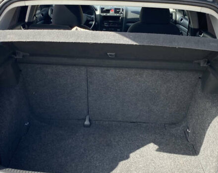 Черный Фольксваген Гольф, объемом двигателя 1.6 л и пробегом 274 тыс. км за 6200 $, фото 12 на Automoto.ua