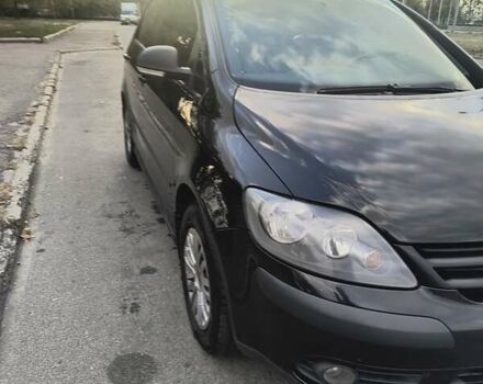 Черный Фольксваген Гольф, объемом двигателя 1.6 л и пробегом 197 тыс. км за 6700 $, фото 13 на Automoto.ua