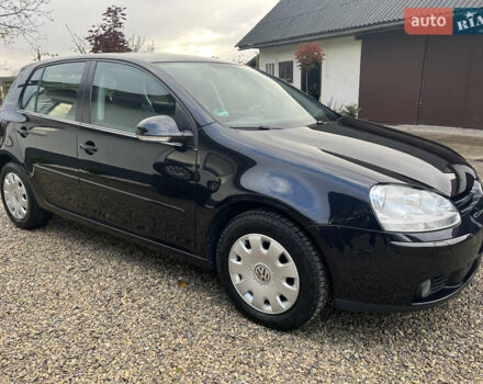 Черный Фольксваген Гольф, объемом двигателя 1.6 л и пробегом 253 тыс. км за 6250 $, фото 7 на Automoto.ua