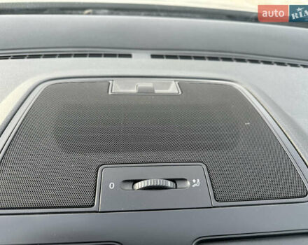 Черный Фольксваген Гольф, объемом двигателя 1.6 л и пробегом 227 тыс. км за 6299 $, фото 46 на Automoto.ua