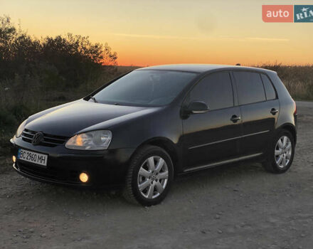 Чорний Фольксваген Гольф, об'ємом двигуна 1.97 л та пробігом 320 тис. км за 5500 $, фото 3 на Automoto.ua