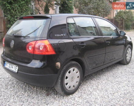 Черный Фольксваген Гольф, объемом двигателя 1.4 л и пробегом 174 тыс. км за 5999 $, фото 18 на Automoto.ua
