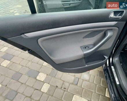 Чорний Фольксваген Гольф, об'ємом двигуна 1.6 л та пробігом 197 тис. км за 5850 $, фото 33 на Automoto.ua