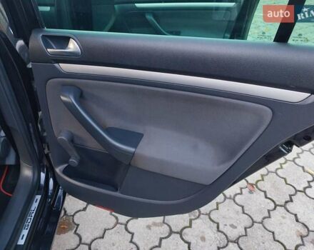 Чорний Фольксваген Гольф, об'ємом двигуна 1.6 л та пробігом 212 тис. км за 6750 $, фото 33 на Automoto.ua