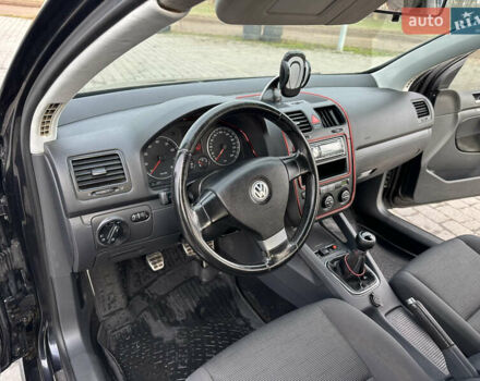 Чорний Фольксваген Гольф, об'ємом двигуна 1.6 л та пробігом 329 тис. км за 4350 $, фото 14 на Automoto.ua
