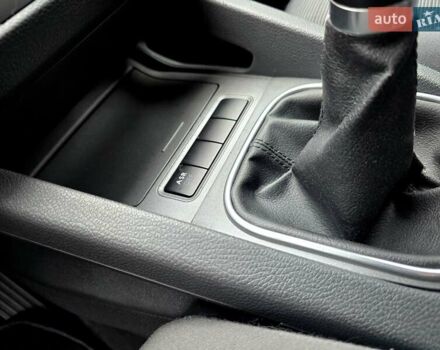 Чорний Фольксваген Гольф, об'ємом двигуна 1.6 л та пробігом 230 тис. км за 6450 $, фото 111 на Automoto.ua