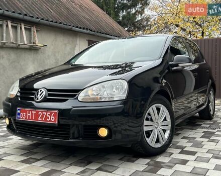 Черный Фольксваген Гольф, объемом двигателя 1.6 л и пробегом 196 тыс. км за 6200 $, фото 2 на Automoto.ua