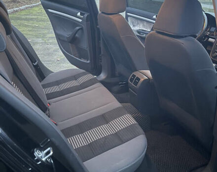 Черный Фольксваген Гольф, объемом двигателя 1.9 л и пробегом 280 тыс. км за 6900 $, фото 19 на Automoto.ua