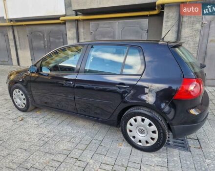 Черный Фольксваген Гольф, объемом двигателя 1.6 л и пробегом 255 тыс. км за 5950 $, фото 3 на Automoto.ua