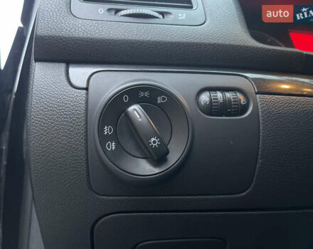 Чорний Фольксваген Гольф, об'ємом двигуна 1.4 л та пробігом 170 тис. км за 6250 $, фото 40 на Automoto.ua