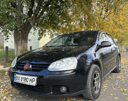 Черный Фольксваген Гольф, объемом двигателя 1.6 л и пробегом 244 тыс. км за 5799 $, фото 2 на Automoto.ua