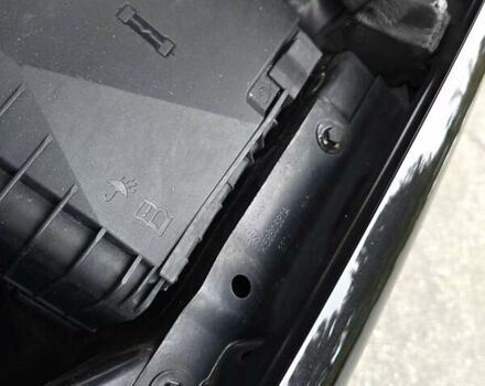 Чорний Фольксваген Гольф, об'ємом двигуна 1.6 л та пробігом 230 тис. км за 6450 $, фото 140 на Automoto.ua