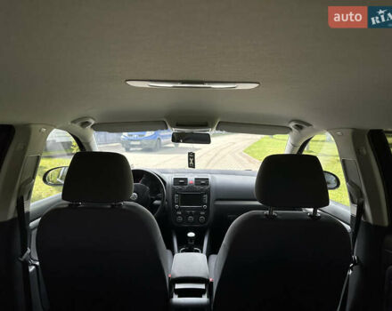 Чорний Фольксваген Гольф, об'ємом двигуна 1.6 л та пробігом 296 тис. км за 6499 $, фото 23 на Automoto.ua