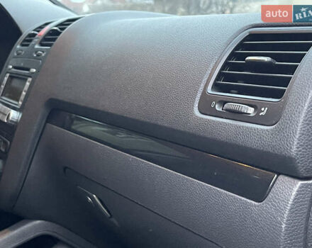 Чорний Фольксваген Гольф, об'ємом двигуна 1.4 л та пробігом 170 тис. км за 6250 $, фото 38 на Automoto.ua