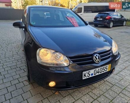 Черный Фольксваген Гольф, объемом двигателя 1.6 л и пробегом 255 тыс. км за 5950 $, фото 24 на Automoto.ua