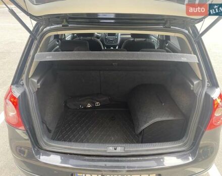 Черный Фольксваген Гольф, объемом двигателя 1.6 л и пробегом 262 тыс. км за 6100 $, фото 18 на Automoto.ua