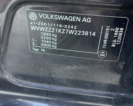 Черный Фольксваген Гольф, объемом двигателя 1.4 л и пробегом 217 тыс. км за 7750 $, фото 47 на Automoto.ua