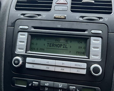 Чорний Фольксваген Гольф, об'ємом двигуна 1.6 л та пробігом 270 тис. км за 6800 $, фото 38 на Automoto.ua