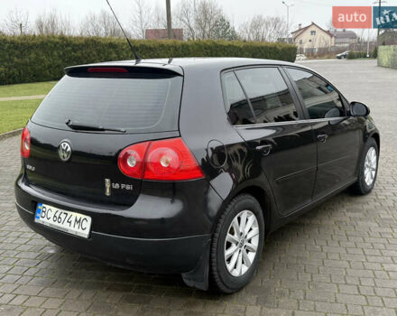 Черный Фольксваген Гольф, объемом двигателя 1.6 л и пробегом 173 тыс. км за 7000 $, фото 11 на Automoto.ua