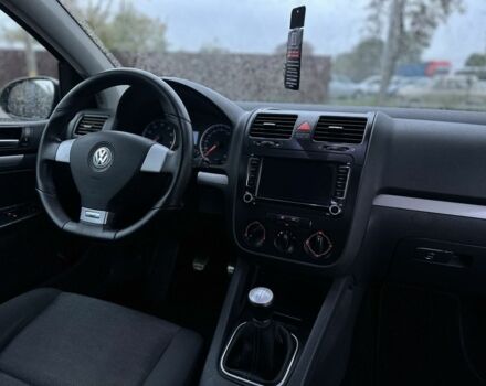 Чорний Фольксваген Гольф, об'ємом двигуна 1.6 л та пробігом 214 тис. км за 6000 $, фото 7 на Automoto.ua