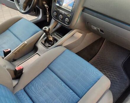 Чорний Фольксваген Гольф, об'ємом двигуна 1.6 л та пробігом 232 тис. км за 5999 $, фото 19 на Automoto.ua