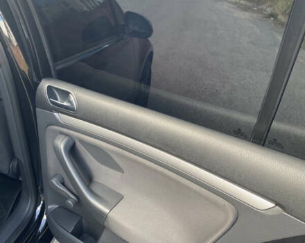 Черный Фольксваген Гольф, объемом двигателя 1.6 л и пробегом 274 тыс. км за 6200 $, фото 10 на Automoto.ua