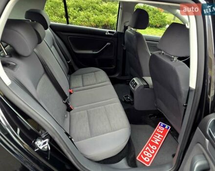 Чорний Фольксваген Гольф, об'ємом двигуна 1.6 л та пробігом 230 тис. км за 6450 $, фото 91 на Automoto.ua