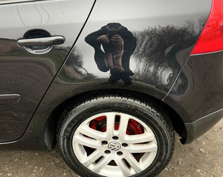 Черный Фольксваген Гольф, объемом двигателя 1.6 л и пробегом 245 тыс. км за 5700 $, фото 32 на Automoto.ua