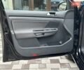 Черный Фольксваген Гольф, объемом двигателя 1.6 л и пробегом 196 тыс. км за 6200 $, фото 19 на Automoto.ua