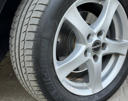 Черный Фольксваген Гольф, объемом двигателя 1.6 л и пробегом 260 тыс. км за 6100 $, фото 22 на Automoto.ua