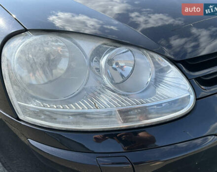 Чорний Фольксваген Гольф, об'ємом двигуна 1.4 л та пробігом 283 тис. км за 5500 $, фото 21 на Automoto.ua