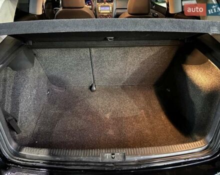 Черный Фольксваген Гольф, объемом двигателя 1.39 л и пробегом 193 тыс. км за 4700 $, фото 21 на Automoto.ua