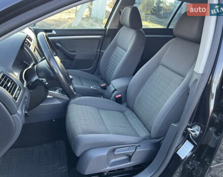 Чорний Фольксваген Гольф, об'ємом двигуна 1.4 л та пробігом 182 тис. км за 5850 $, фото 13 на Automoto.ua