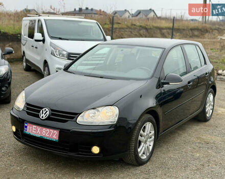 Черный Фольксваген Гольф, объемом двигателя 1.4 л и пробегом 189 тыс. км за 5650 $, фото 3 на Automoto.ua