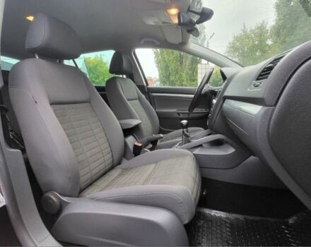 Черный Фольксваген Гольф, объемом двигателя 1.6 л и пробегом 237 тыс. км за 6350 $, фото 18 на Automoto.ua