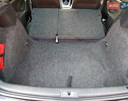 Черный Фольксваген Гольф, объемом двигателя 0 л и пробегом 206 тыс. км за 6400 $, фото 41 на Automoto.ua